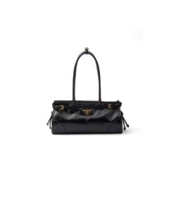 Prada Medium leather handbag(high-end grade)