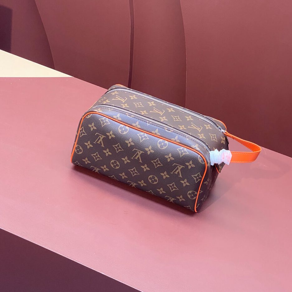 LV Dopp Kit - Image 3