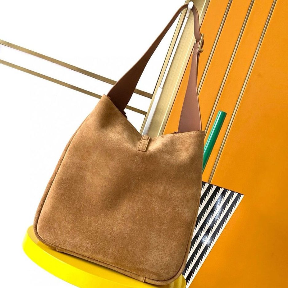 YSL LE 5 À 7 supple SUEDE LARGE - Image 4