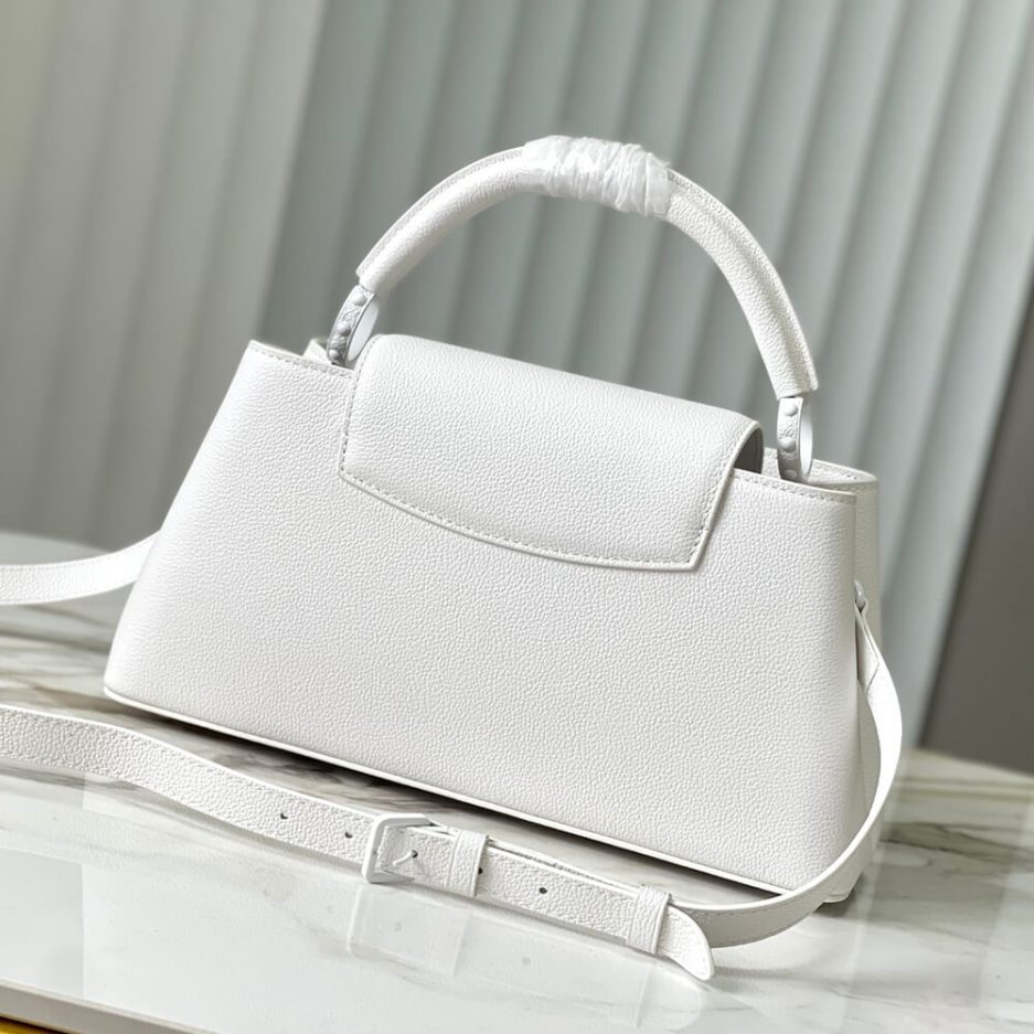 LV Capucines East-West MM(HIGH-END GRADE) - Image 4