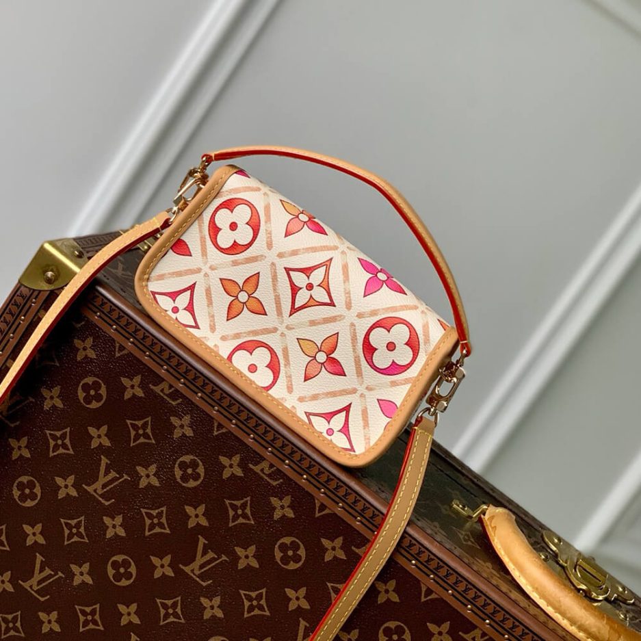 LV Nano Diane - Image 4