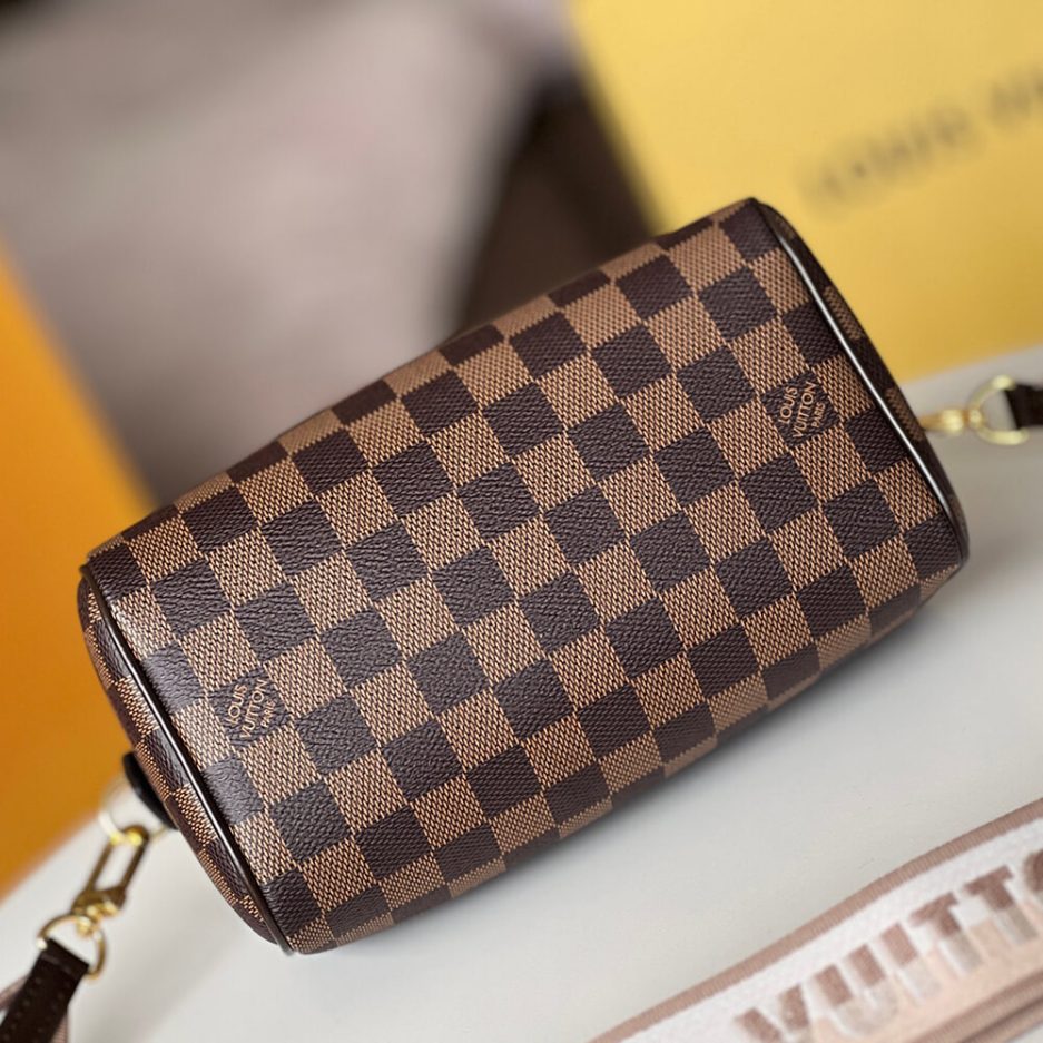 LV Speedy Bandoulière 20 - Image 5