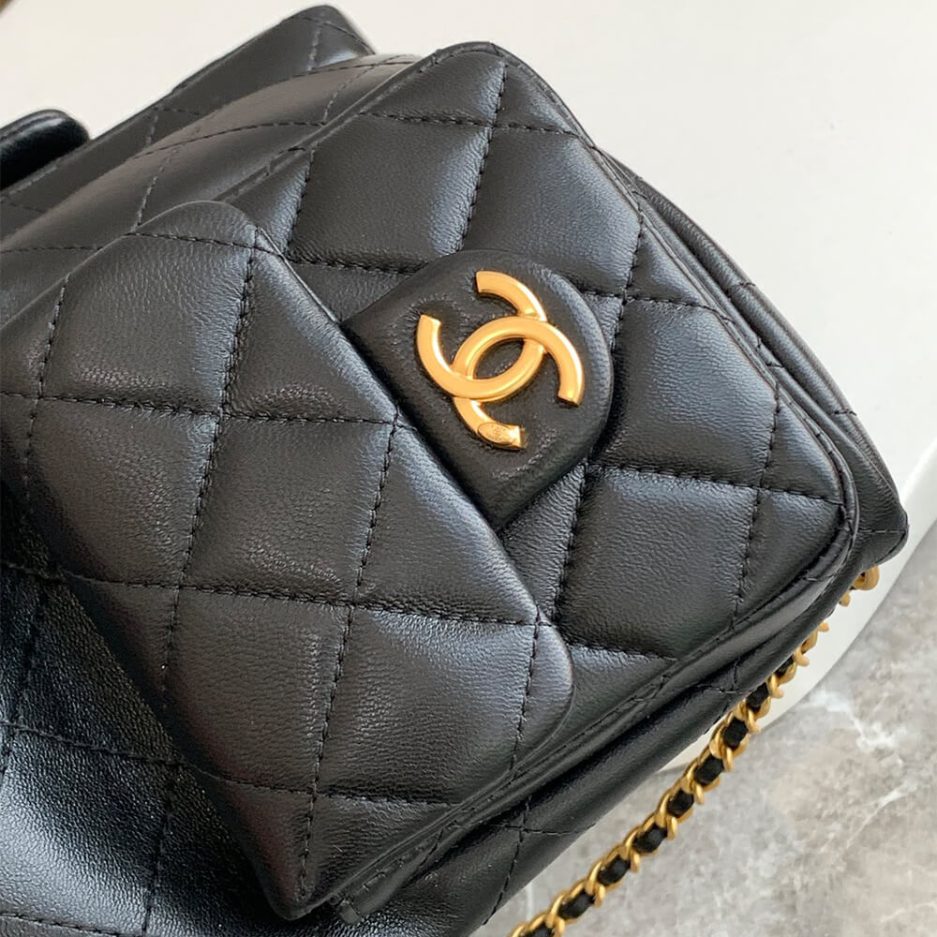 CHANEL Backpack(high-end grade) - Image 6