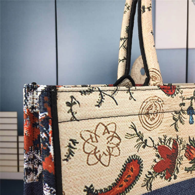 DIOR BOOK TOTE light bag - Image 6