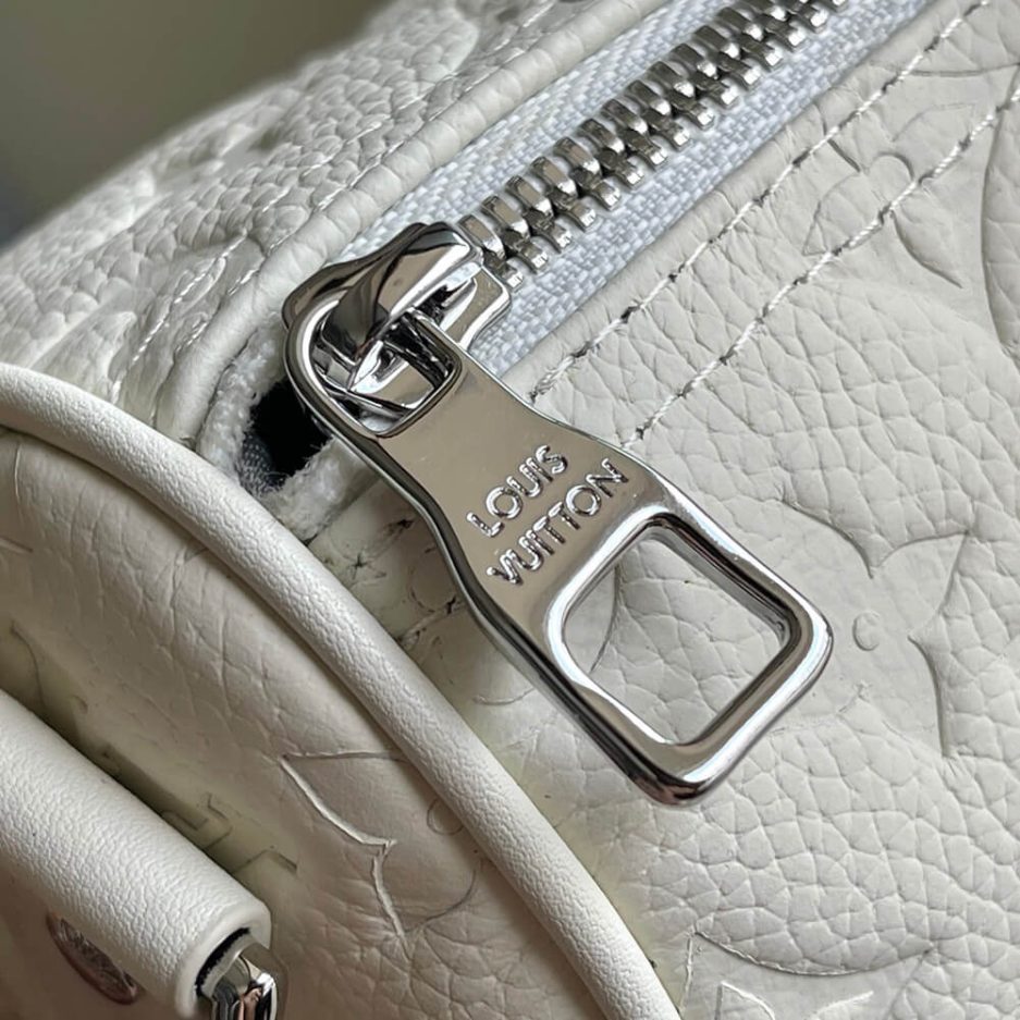 LV Keepall Bandouliere 25 - Image 6