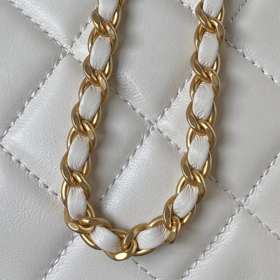 CHANEL 24C - Image 6