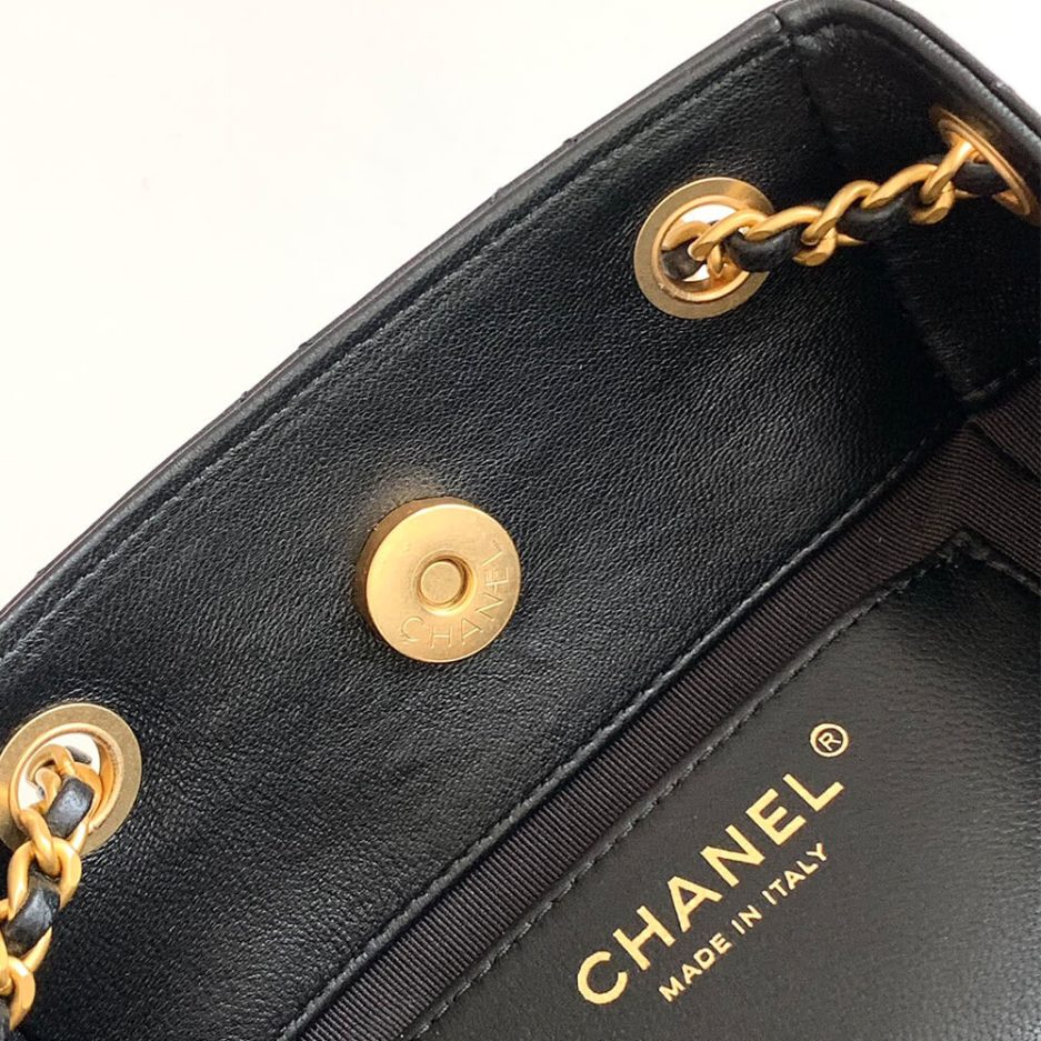 CHANEL Backpack(high-end grade) - Image 7