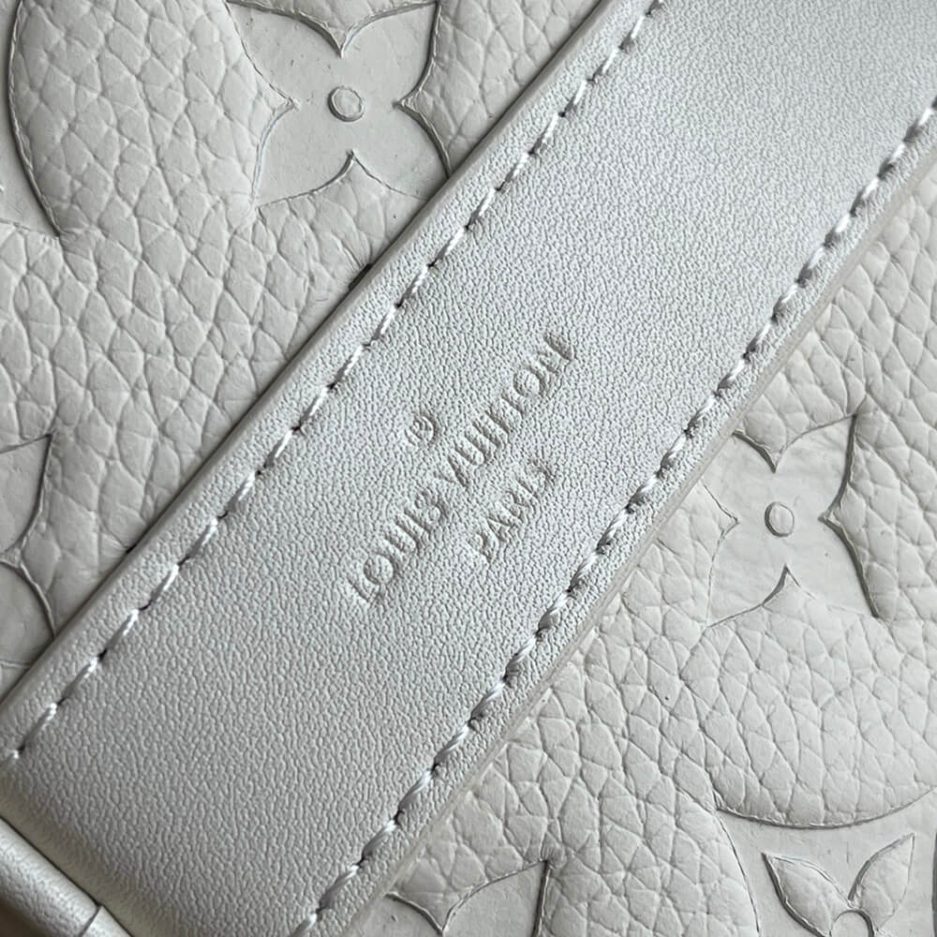 LV Keepall Bandouliere 25 - Image 7