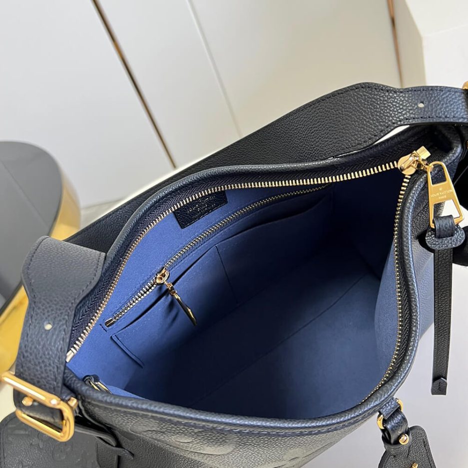 LV CarryAll PM - Image 8