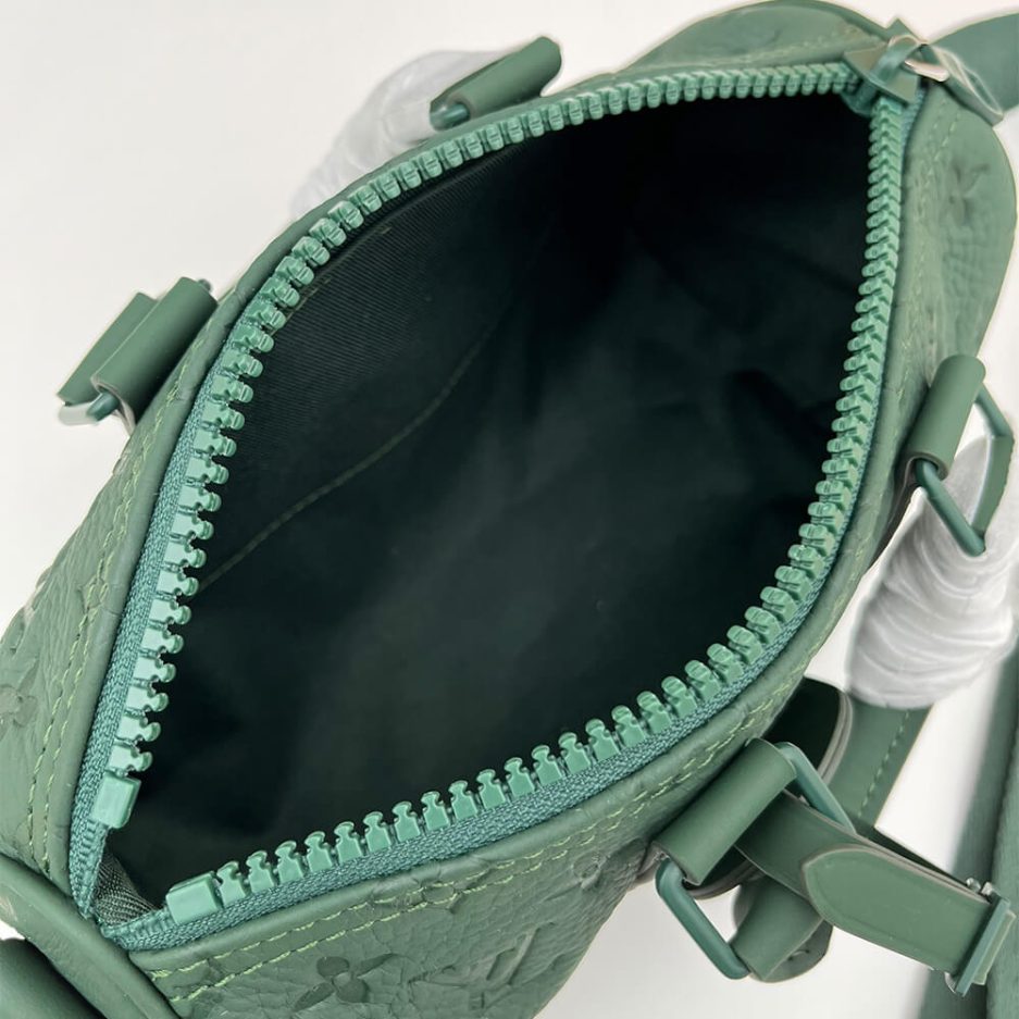 LV Keepall Bandouliere 25 - Image 8