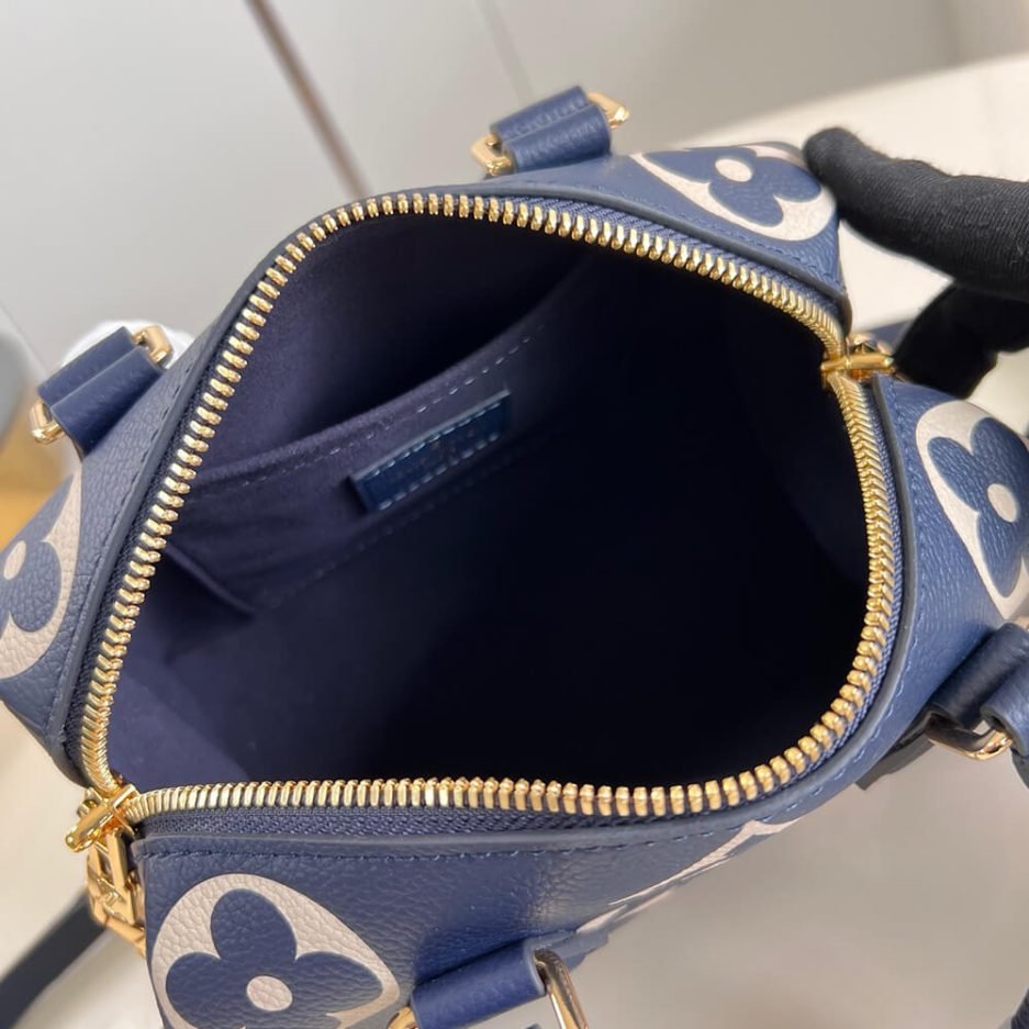 LV Speedy Bandouliere 20 - Image 8