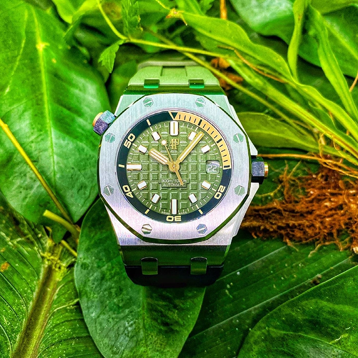 Royal Oak Offshore Diver's Watch Ref. 15720ST(AAAAA Version) - Image 9